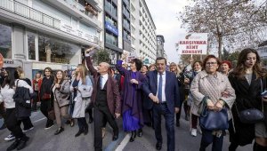 Türkiye'de kadınlara seçme-seçilme hakkı tanınmasının 88. yılı kutlandı