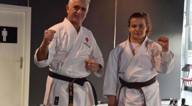 Karateci Sezen, Türkiye'nin ilk mental engelli kadın şampiyonu oldu