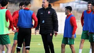 Karşıyaka hücuma takviye yapacak