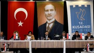 Kuşadası Belediyesi'nde öğrencilere yardıma yüzde 80 zam