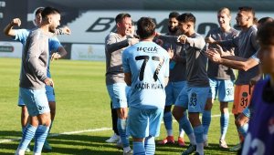 Manisa FK kendine geldi