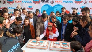 Özel gereksinimli çocuklarla bir araya geldiler