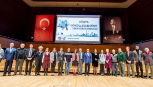 Soyer: İzmir, son 3.5 yılda yaşadığı felaketleri gönüllülükle aştı