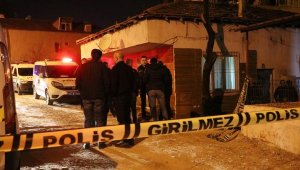 2 yaşındaki bebeği işkenceyle öldürdüler