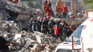 30 kişi öldü, müteahhit 'rezonans'ı suçladı