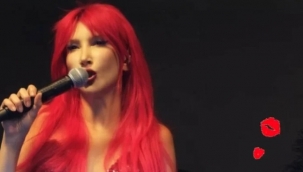 50 yaşına girdi: Ben yaşıma 23 diyorum