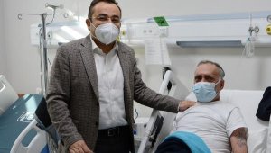 Akciğerine kaçan bezelye ameliyatla çıkarıldı