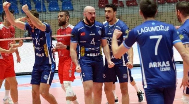 Arkas'ını getiremedi!