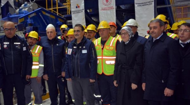 Bakan Dönmez'den Balıkesir'de bor müjdesi: Yeni fabrika açıyoruz