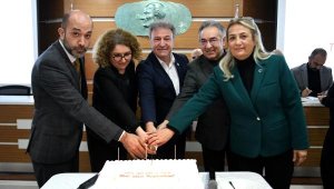 Bornova Belediyesi güneş paneliyle kendi elektriğini üretecek