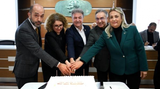 Bornova Belediyesi güneş paneliyle kendi elektriğini üretecek