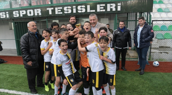 Bornova Belediyesi, 'Sömestr Şenliği' düzenledi