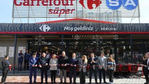 CarrefourSA, 200'üncü bayisini İzmir'de açtı