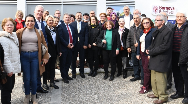 CHP İzmir İl Başkanı Aslanoğlu, Bornova'da yatırımları gezdi