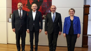 CHP'nin yeni başkanı 'teşekkür' ziyaretinde
