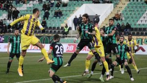 Denizlispor'a golcüsünden kötü haber
