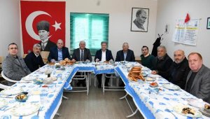 Elektrikli otomobil dönüşümü için Bornova'da esnafa eğitim