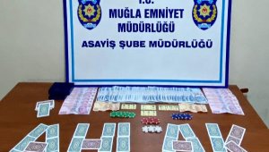 Emekliler Derneği'ni kumar derneği yapmışlar