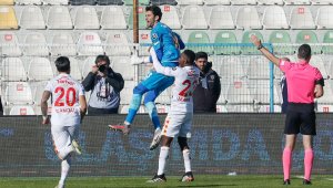 Göztepe Arda'yı kazandı