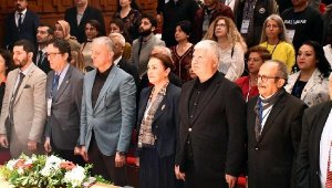 İzmir Kent Konseyi'nin yeni yönergesi genel kurulda kabul edildi