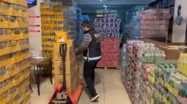 İzmir'de 2,8 ton sahte etil alkol ele geçirildi