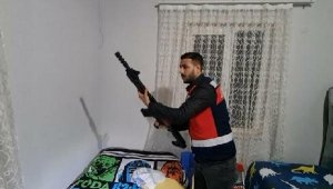 İzmir'de 5 hükümlü jandarmaca yakalandı