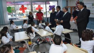 İzmir'de 774 bin 577 öğrencinin karne heyecanı