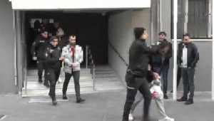 İzmir'de uyuşturucu baskınları: 110 tutuklama