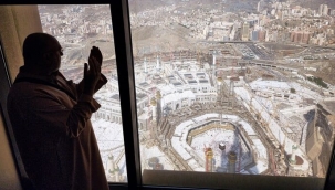 Kabe'ye tepeden dua! Gökdelen hacısı