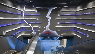 Kanal İstanbul'un haritası yeni metro istasyonunda