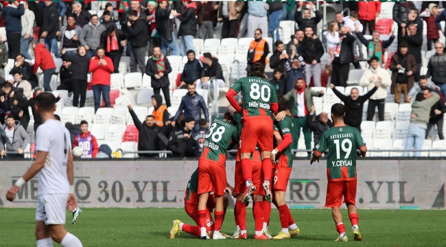 Karşıyaka 2 golle 3 puanı aldı