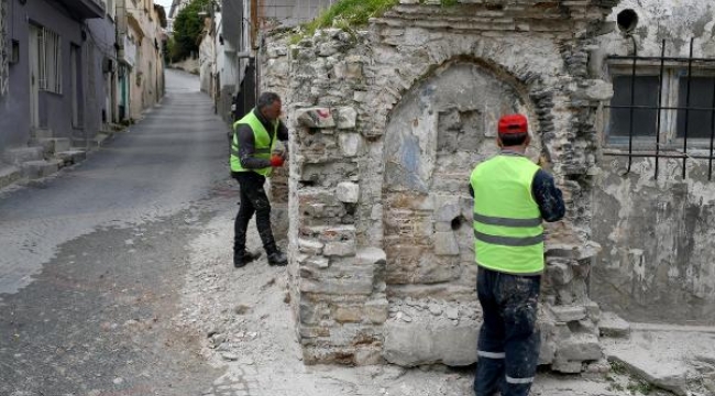 Kuşadası'nın Osmanlı'dan kalma tarihi çeşmeleri restore ediliyor