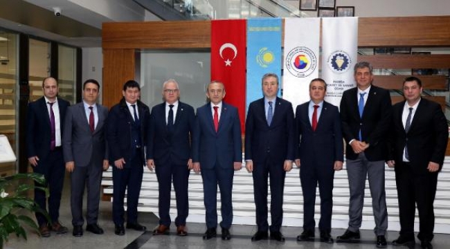 Manisa TSO'daki toplantıda Kazakistan ile ekonomik ve ticari ilişkiler konuşuldu