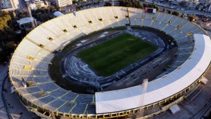 Milyonluk stadyum atıl durumda!