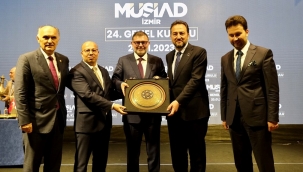 MÜSİAD İzmir'de yeni Başkan Gökhan Temur oldu