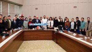 Rektör, öğrencilerin beklentilerini dinledi