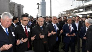 Şehit Fethi Sekin ve Musa Can için İzmir'de anma