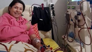 Uykuda diyaliz tedavisi görüyor!