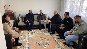 AK Parti İl Başkanı Sürekli: Depremzedelerimizi bir an bile yalnız bırakmayacağız