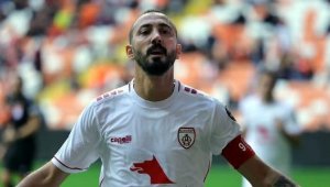 Altınordu'da Ahmet İlhan formasını sattı