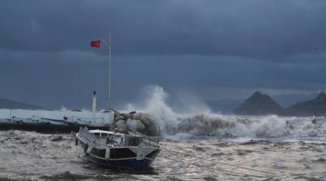 Bodrum ve Kaş arası denizde 'fırtına' var! Balıkçılar dikkat
