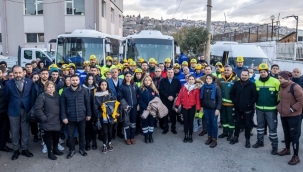 Belediye yardım topladı! Konak'tan Hatay'a yardım konvoyu