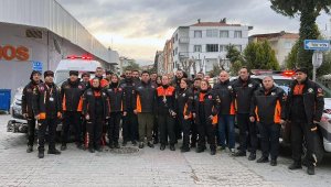 Buca Belediyesi Kurtarma ekibi, deprem bölgesine hareket etti