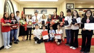 Buca Belediyesi'nin altın çocukları 63 dünya birinciliği kazandı