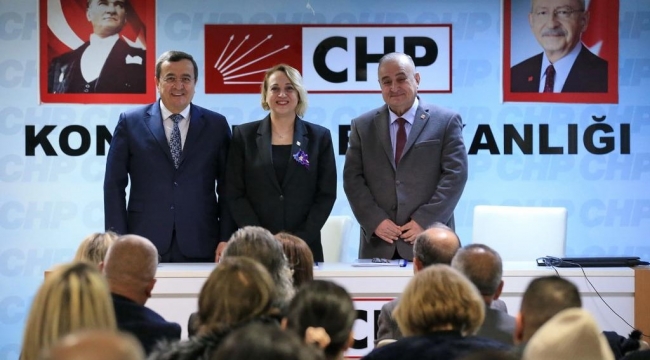 CHP Konak örgütüne Belediye Başkanı Batur'dan 'uyum' çağrısı