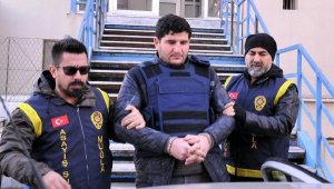 Cinayet zanlısı Gelecek Partisi Başkanı yakalandı