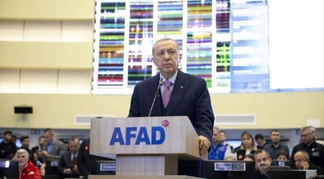 Cumhurbaşkanı Erdoğan AFAD merkezinde: Tüm imkanların seferber edildi