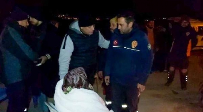 Depremde ablasını kaybeden itfaiyeci Harun, yeniden görevde