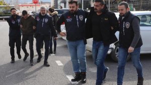 Depremzedeleri dolandırdılar