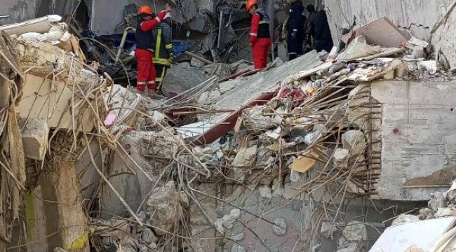 Hatay'da 52'nci saatte Eymen ve Esra kurtarıldı